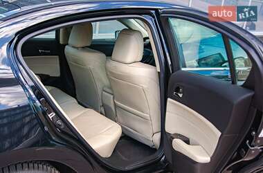 Седан Acura ILX 2012 в 