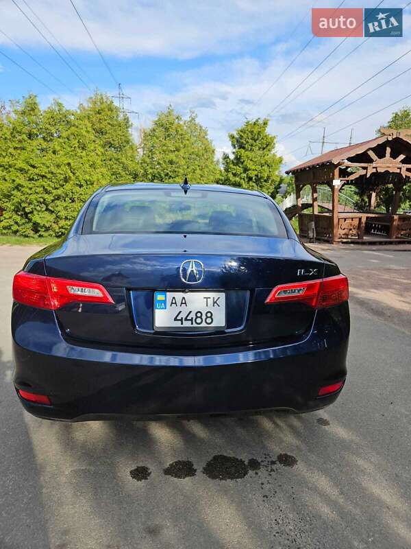 Седан Acura ILX 2013 в Киеве
