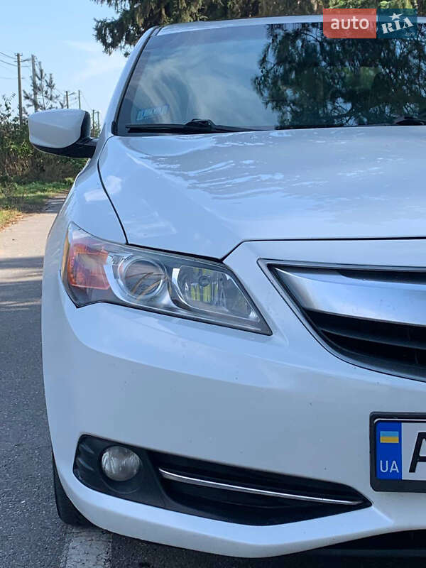Седан Acura ILX 2012 в Вінниці