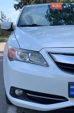 Седан Acura ILX 2012 в 