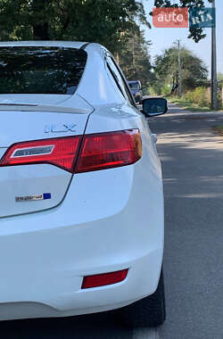 Седан Acura ILX 2012 в 