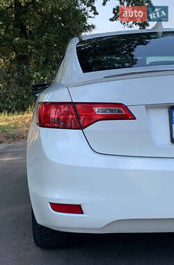 Седан Acura ILX 2012 в 