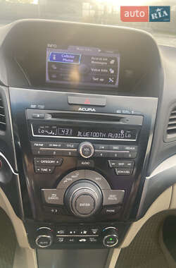 Седан Acura ILX 2012 в 