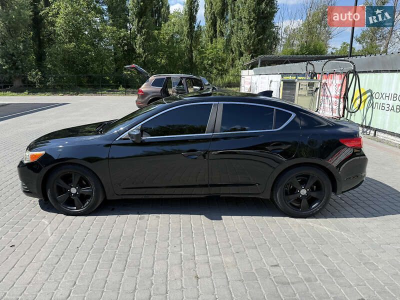 Седан Acura ILX 2012 в Кременчуге