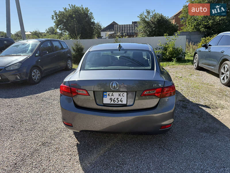 Седан Acura ILX 2012 в Борисполе
