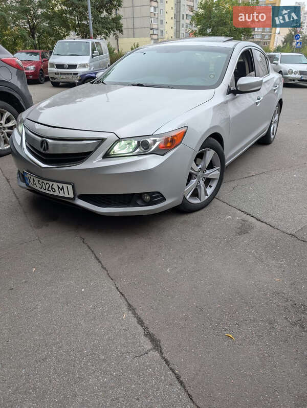 Седан Acura ILX 2012 в Киеве