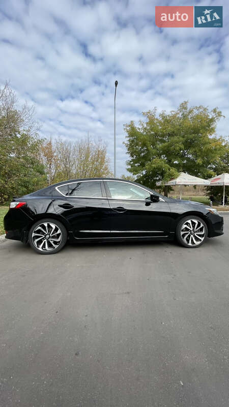 Седан Acura ILX 2015 в Полтаві