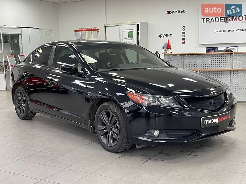 Acura ILX 2012