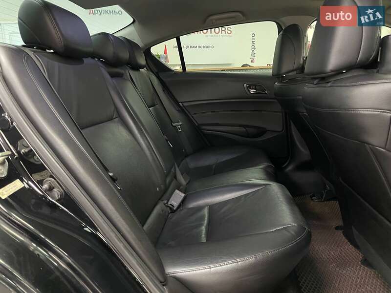 Седан Acura ILX 2012 в Києві