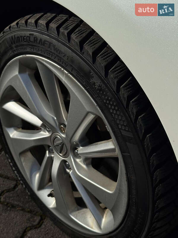 Седан Acura ILX 2017 в Киеве