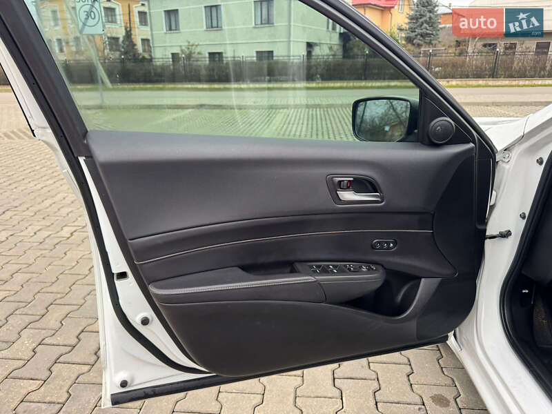 Седан Acura ILX 2020 в Львове