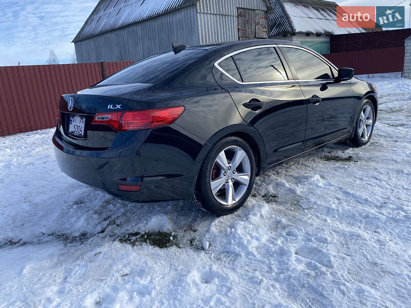 Седан Acura ILX 2012 в Киеве