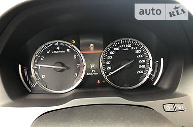 Позашляховик / Кросовер Acura MDX 2014 в 