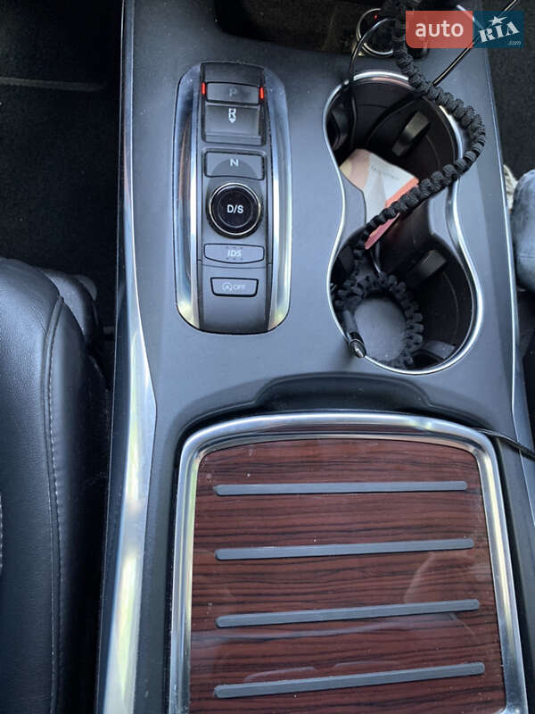 Седан Acura MDX 2015 в Киеве