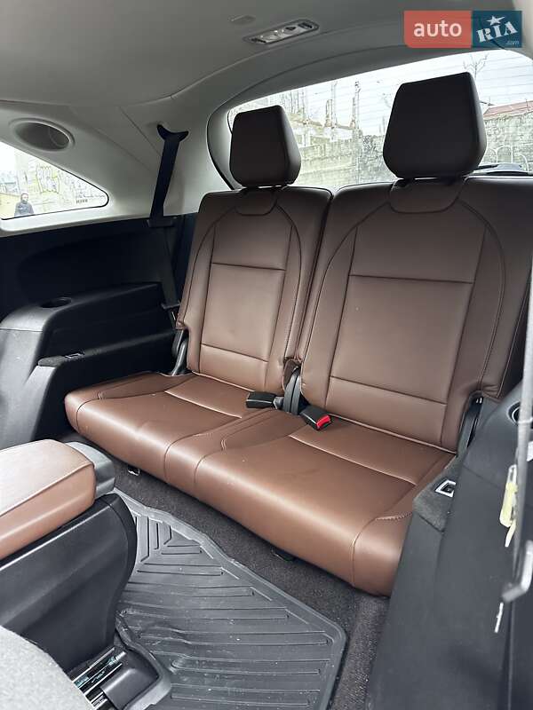 Позашляховик / Кросовер Acura MDX 2018 в Миколаєві