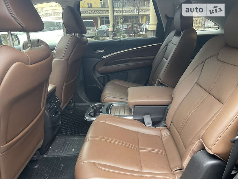 Позашляховик / Кросовер Acura MDX 2016 в Вишневому фото 12 Позашляховик / Кросовер Acura MDX 2016 в Вишневому