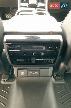 Позашляховик / Кросовер Acura MDX 2021 в 