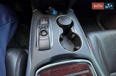 Позашляховик / Кросовер Acura MDX 2016 в 