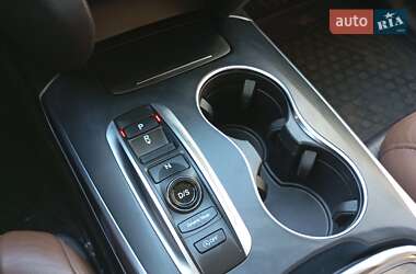 Позашляховик / Кросовер Acura MDX 2020 в 