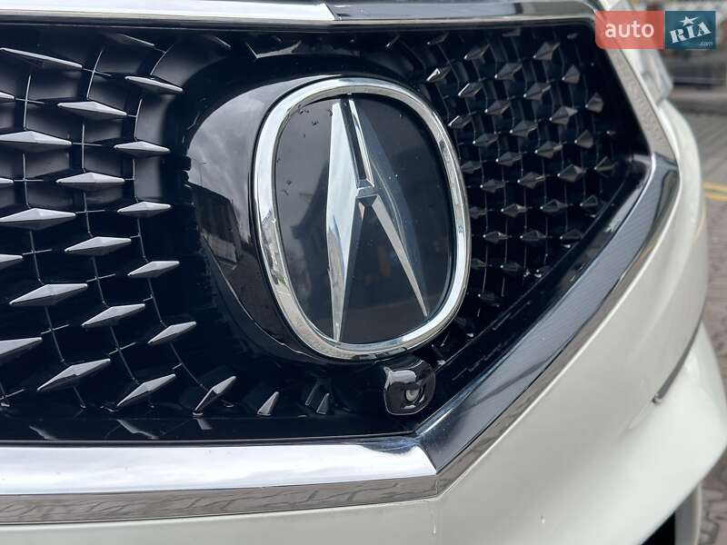 Внедорожник / Кроссовер Acura MDX 2016 в Киеве