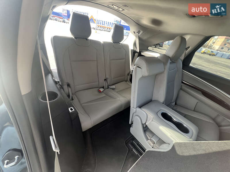 Внедорожник / Кроссовер Acura MDX 2016 в Кропивницком