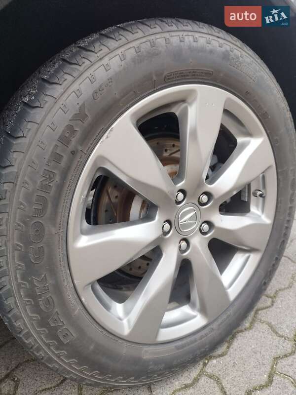 Внедорожник / Кроссовер Acura MDX 2013 в Киеве