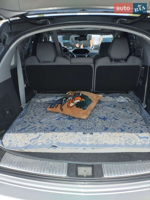 Внедорожник / Кроссовер Acura MDX 2014 в Киеве