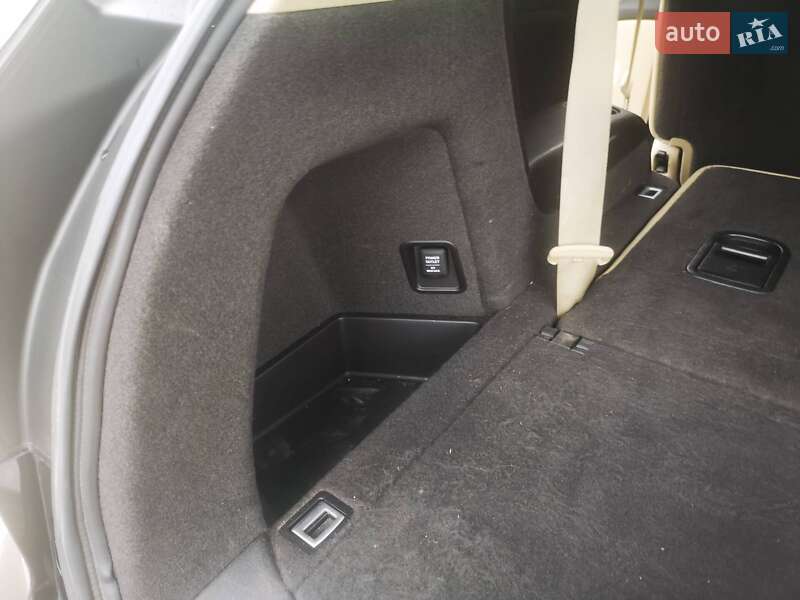 Позашляховик / Кросовер Acura MDX 2015 в Києві