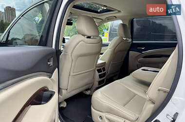 Позашляховик / Кросовер Acura MDX 2019 в 