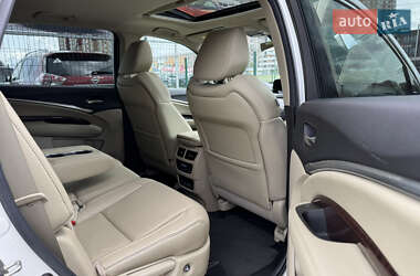 Позашляховик / Кросовер Acura MDX 2019 в 