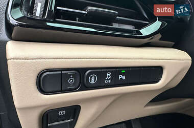 Внедорожник / Кроссовер Acura MDX 2023 в 