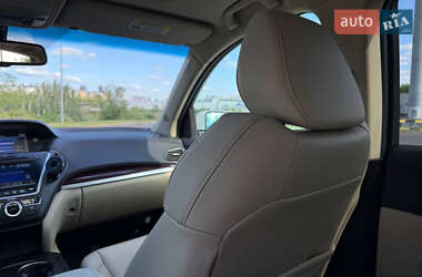 Позашляховик / Кросовер Acura MDX 2013 в 