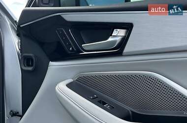 Позашляховик / Кросовер Acura MDX 2021 в 