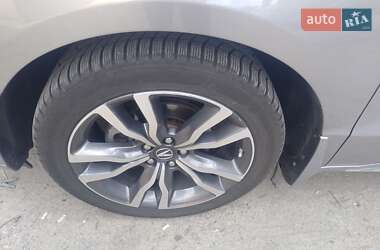 Позашляховик / Кросовер Acura MDX 2019 в 