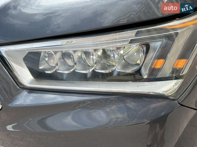 Внедорожник / Кроссовер Acura MDX 2017 в Киеве
