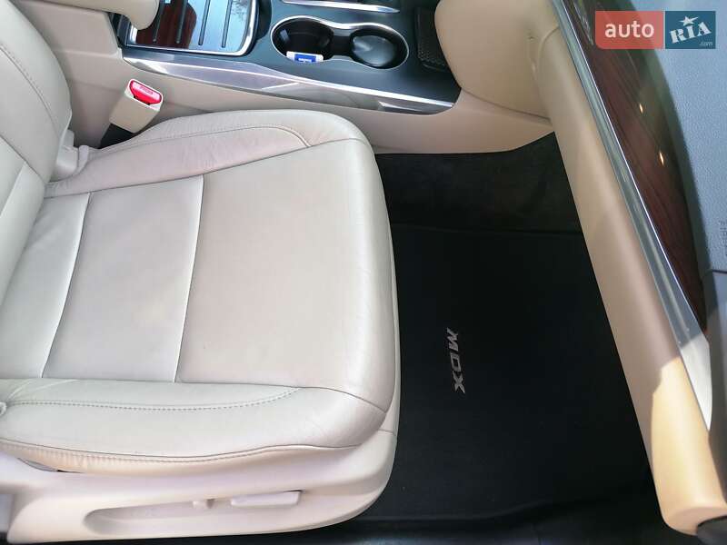 Внедорожник / Кроссовер Acura MDX 2014 в Киеве
