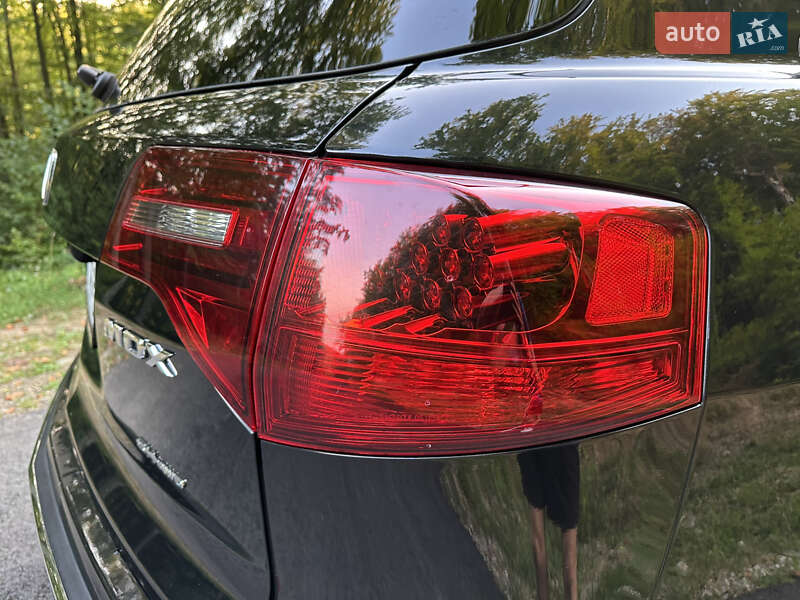 Позашляховик / Кросовер Acura MDX 2012 в Стрию