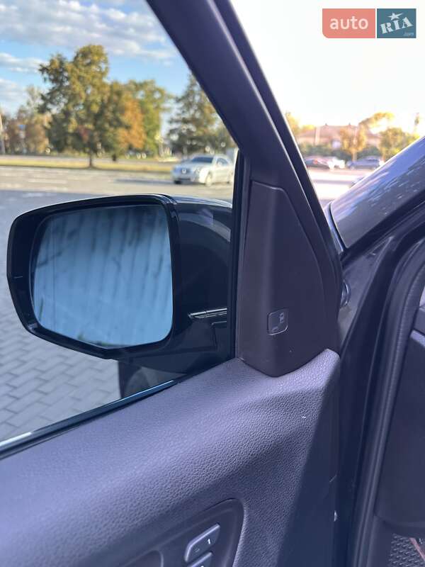 Позашляховик / Кросовер Acura MDX 2014 в Києві
