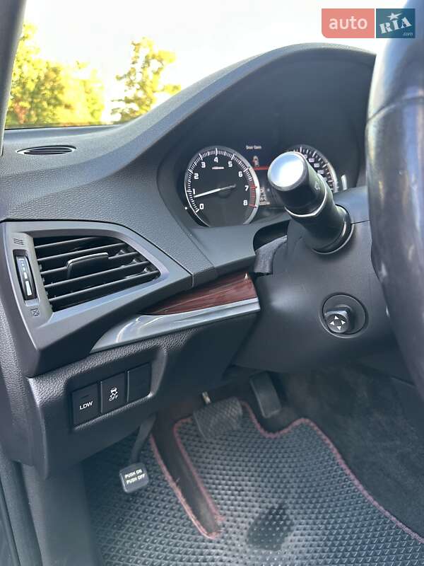 Позашляховик / Кросовер Acura MDX 2014 в Києві