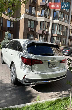 Позашляховик / Кросовер Acura MDX 2018 в 