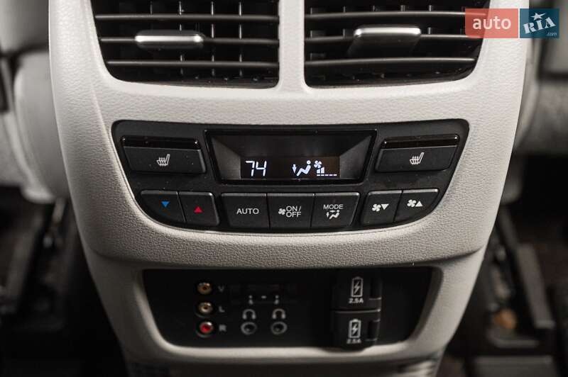 Позашляховик / Кросовер Acura MDX 2016 в Одесі