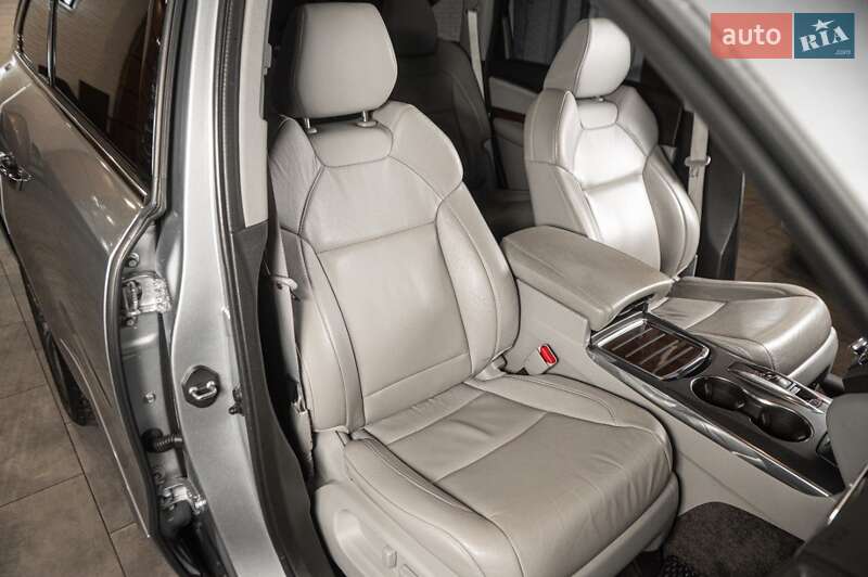Позашляховик / Кросовер Acura MDX 2016 в Одесі