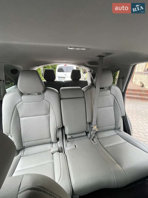 Позашляховик / Кросовер Acura MDX 2016 в Львові