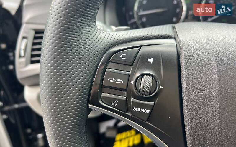 Позашляховик / Кросовер Acura MDX 2016 в Івано-Франківську