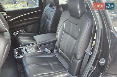 Позашляховик / Кросовер Acura MDX 2018 в 