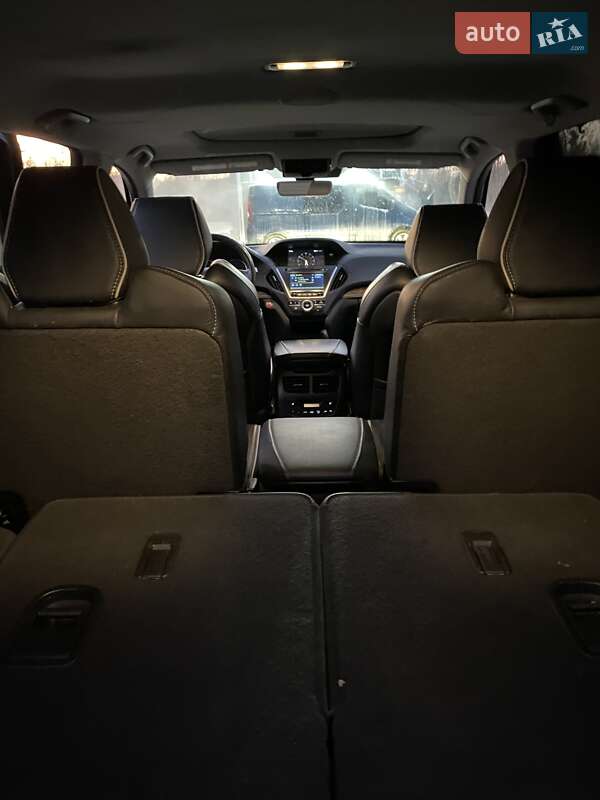 Позашляховик / Кросовер Acura MDX 2018 в Каневі