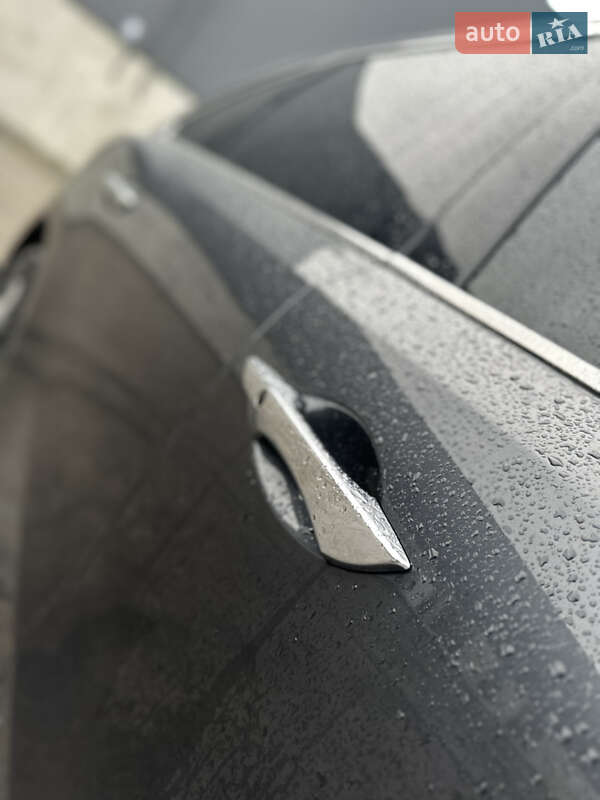 Позашляховик / Кросовер Acura MDX 2016 в Києві