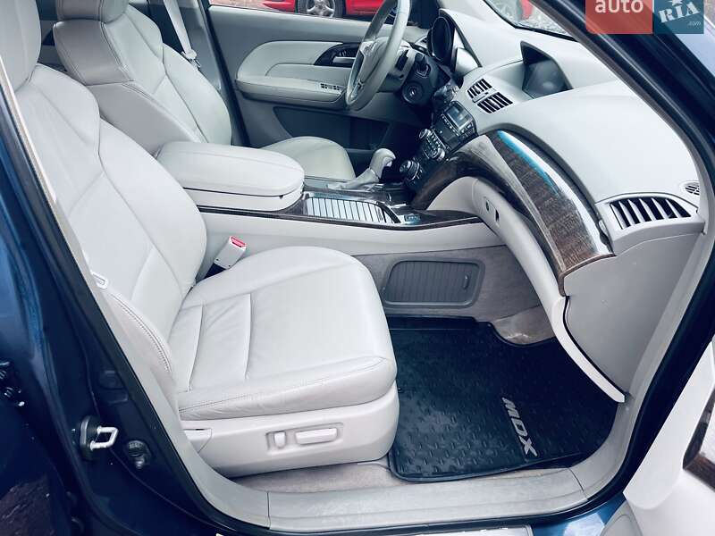 Внедорожник / Кроссовер Acura MDX 2012 в Киеве