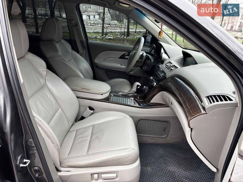 Внедорожник / Кроссовер Acura MDX 2011 в Запорожье