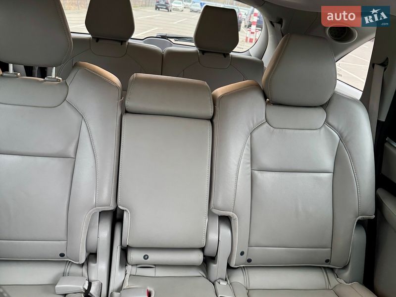 Внедорожник / Кроссовер Acura MDX 2013 в Дубно